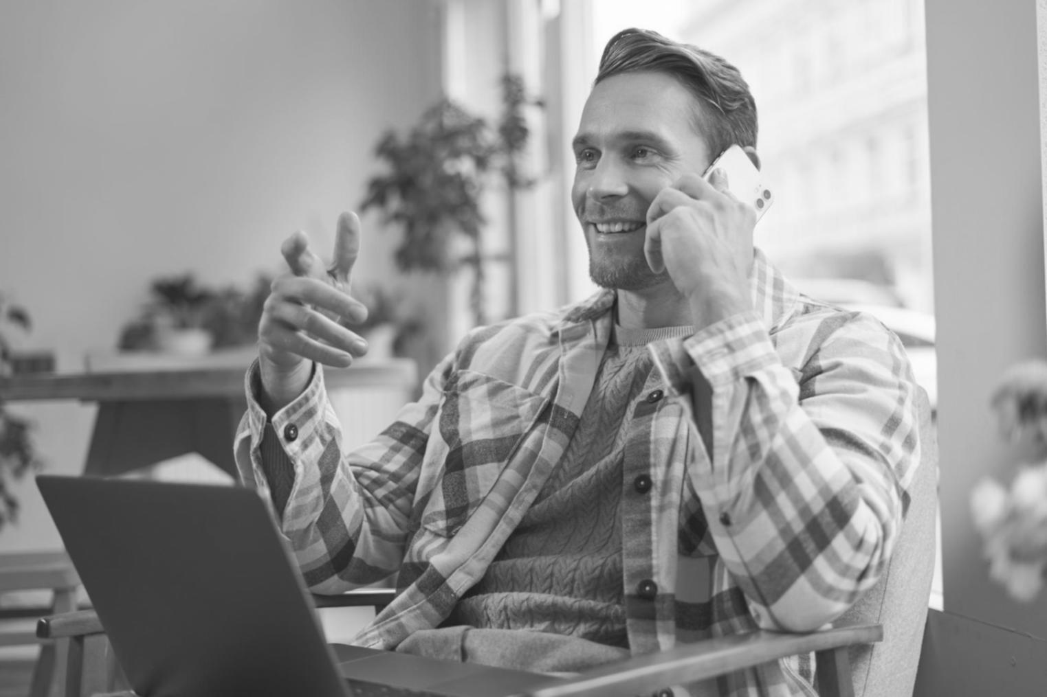 Session de formation en gestion budgétaire avec participants actifs
